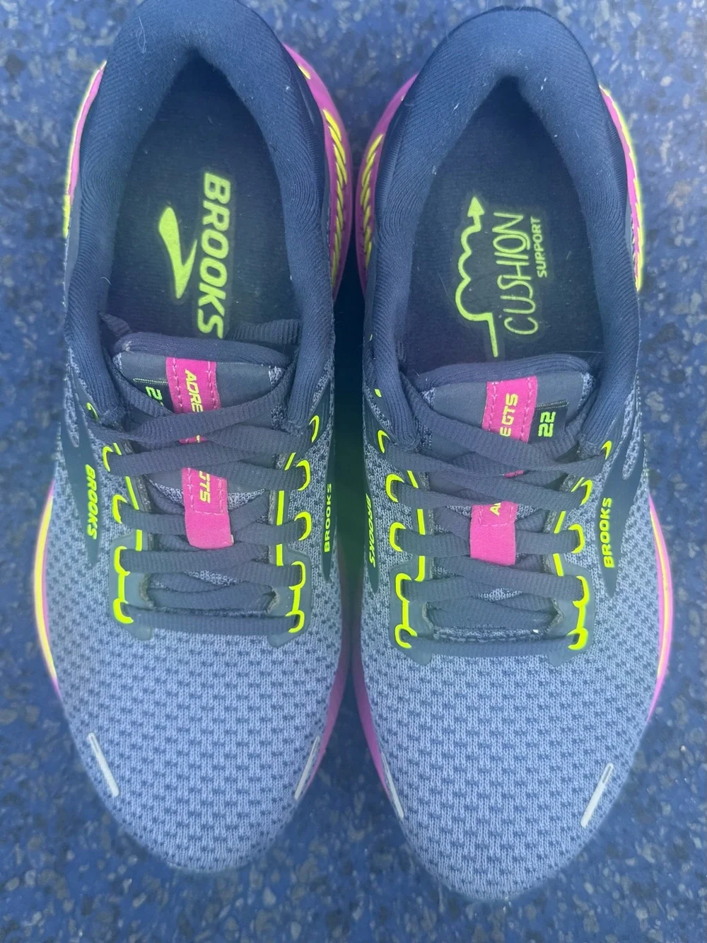 Brooks Adrenaline GTS Women's Running Shoes - Navy with Pink and Neon Yellow - Picture 2 of 7